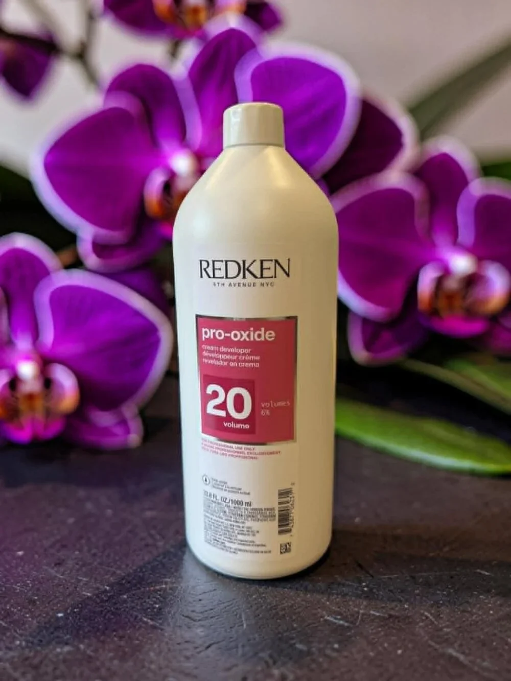 Redken Flash Lift Bonder Inside Up to 8 Level 2 lbs Pro- Oxide Developer 20 Vol